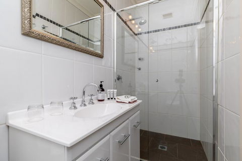 94Best Apartments - Darwin Holiday 0