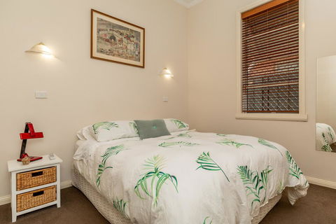 94Best Apartments - Darwin Holiday 1
