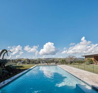 99 Acres Bangalow Retreat - Darwin Holiday