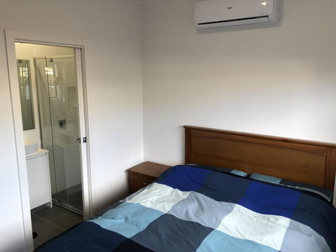 A Brand New Private Townhouse - Darwin Holiday 2