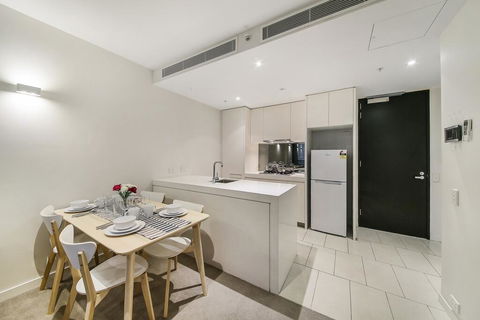 A Central & Cozy 2BR Apt Near Federation Square - Darwin Holiday 2