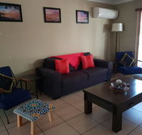 A City Retreat 2BR Apartment - Reid Park -Townsville - Darwin Holiday