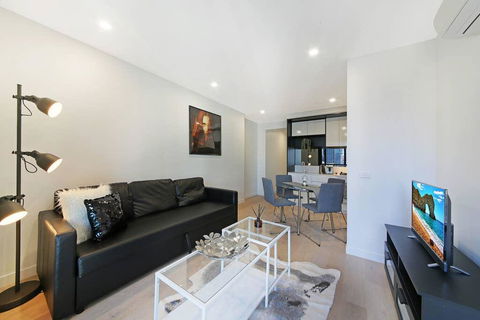 A Cozy & Stylish Suite Near Melbourne Central - Darwin Holiday 3