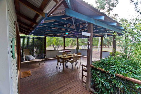 A Grape Escape - Darwin Holiday 2