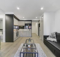 A Modern 2BR Apt 5-min Walk to Melbourne Central - Darwin Holiday