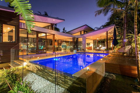A PERFECT STAY - Amalfi Villa - Darwin Holiday 0