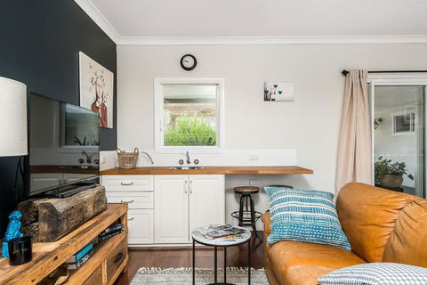 A PERFECT STAY - Byron Hills Hinterland Retreat - Darwin Holiday 3