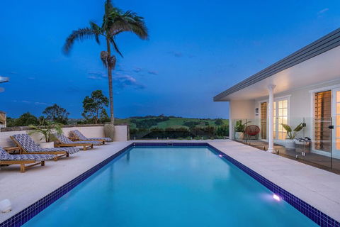 A PERFECT STAY - Byron Hills Hinterland Retreat - Darwin Holiday 0