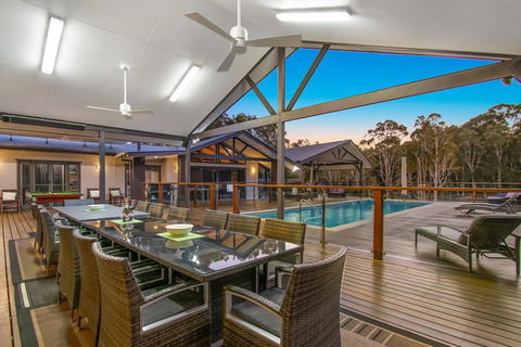 A PERFECT STAY - Lennox Unique Coastal Retreat - Darwin Holiday 1