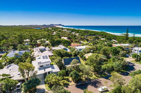 A PERFECT STAY - Shore Beats Work - Darwin Holiday 2
