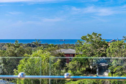 A PERFECT STAY - The Lookout - Darwin Holiday 0