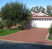 A Shaw Place - Darwin Holiday