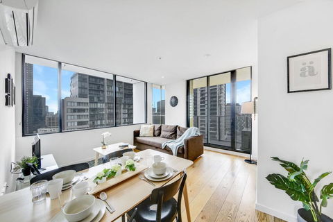 A Stylish 2BR CBD Apt With Beautiful City Views - Darwin Holiday 0