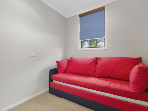 A Superb Location For Enjoying The Best Of Noosa - Unit 2/69 Noosa Parade - Darwin Holiday 2