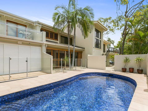 A Superb Location For Enjoying The Best Of Noosa - Unit 2/69 Noosa Parade - Darwin Holiday 0