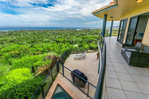 A SWEET ESCAPE - Above Byron - Darwin Holiday 2