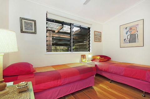 A SWEET ESCAPE - Aluna - Darwin Holiday 3
