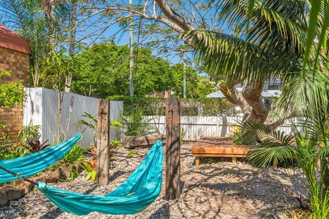 A SWEET ESCAPE - Byron Surf Cottage - Walk To Byron - Darwin Holiday 1