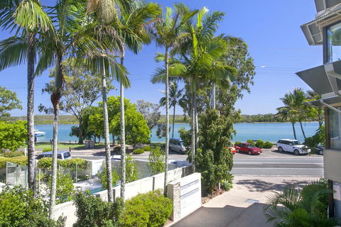 Aarons Luxury Retreat - Darwin Holiday 0
