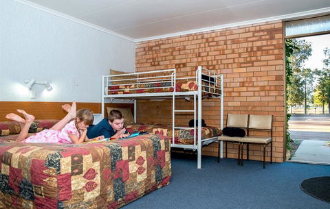 Abajaz Motor Inn - Darwin Holiday 1
