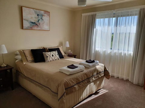 Abalone Guest Accommodation - Darwin Holiday 2