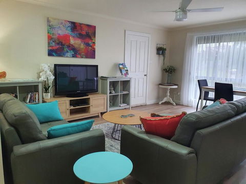 Abalone Guest Accommodation - Darwin Holiday 1