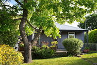 Book Daylesford Accommodation Vacations Darwin Holiday Darwin Holiday