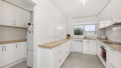ABSOLUTE BEACHFRONT - FRANKSTON - Darwin Holiday 2