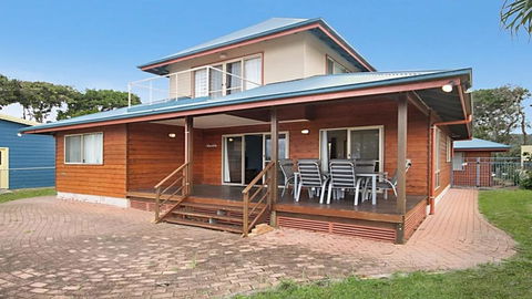 Absolute Beachfront At Hastings - Darwin Holiday 2