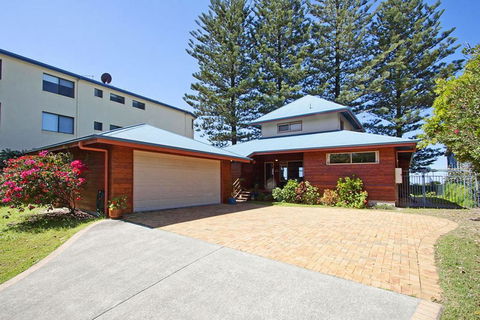 Absolute Beachfront At Hastings - Darwin Holiday 1