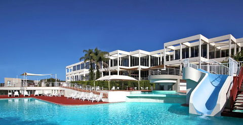 Absolute Beachfront Opal Cove Resort - Darwin Holiday 0