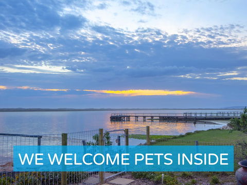 Absolute Water Frontage W/ Jetty + Boat Ramp - Darwin Holiday 0
