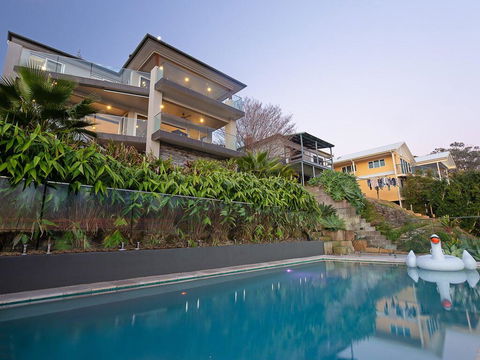 Absolute Waterfront Lakehouse Fishing Point Waterfront Pool Jetty - Darwin Holiday 0