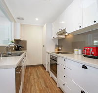 Acaronar - Darwin Holiday