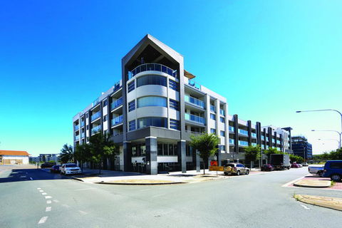 Accommodate Canberra - Aspire - Darwin Holiday 0