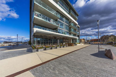 Accommodate Canberra - Aurora - Darwin Holiday 2
