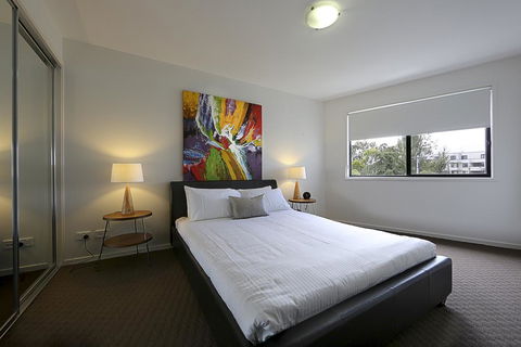 Accommodate Canberra - Century - Darwin Holiday 2