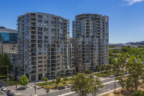 Accommodate Canberra - New Acton - Darwin Holiday 3
