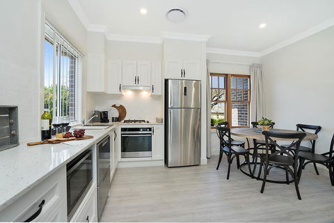 Accommodation Hunter - Adams Street Maitland - Darwin Holiday 2
