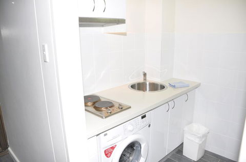 Accommodation Sydney Studio With Balcony Apartment - Darwin Holiday 1