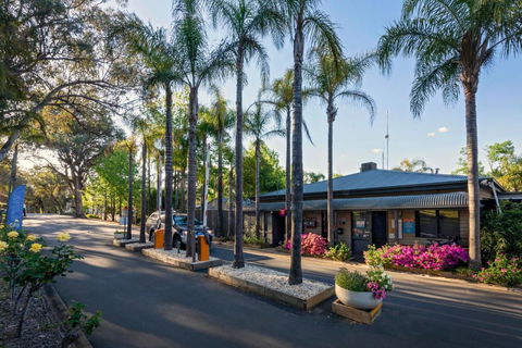 Discovery Parks - Lake Hume, Victoria - Darwin Holiday 4