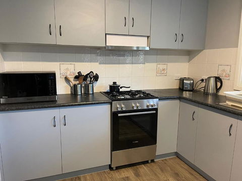 East Jindabyne- Cavallino 4 Bedroom Home - Darwin Holiday 4