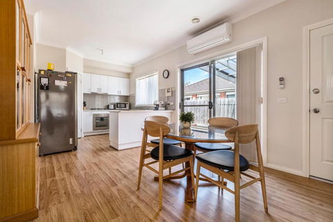 Discover Your Perfect Getaway In Laverton - Darwin Holiday 2