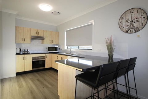 Dolphin Court 1, 1 Gowing Street - Darwin Holiday 4