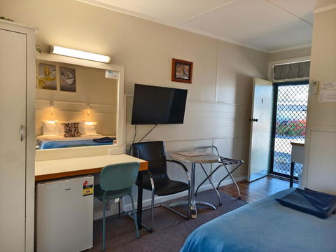 Donald Riverside Motel - Darwin Holiday 3