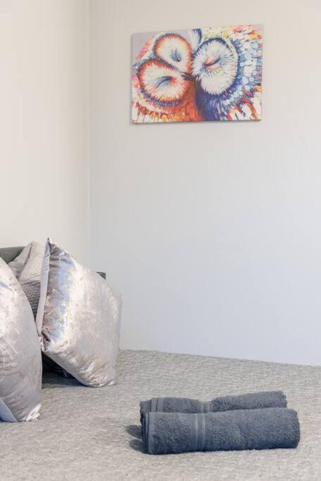 Double Room Near Berala Station & Olympic Park - Darwin Holiday 1