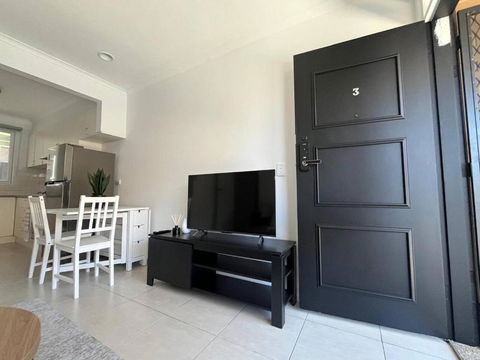 Double Up On Dalgety Brunswick - Darwin Holiday 4