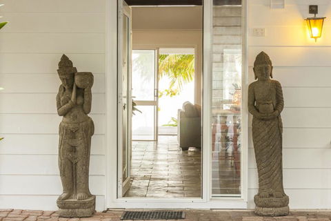 Drift Beach House Getaway - Darwin Holiday 3