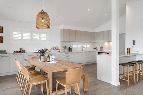 Drift - Ocean & Panoramic Views At Coledale - Darwin Holiday 2