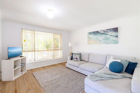 Driftwood Cottage 1 28 Farm Rd Pet Friendly Wi Fi Air Con And Ground Floor - Darwin Holiday 0